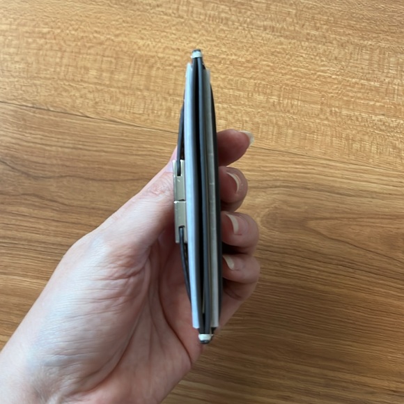 Tory Burch TCard Case - Picture 3 of 5